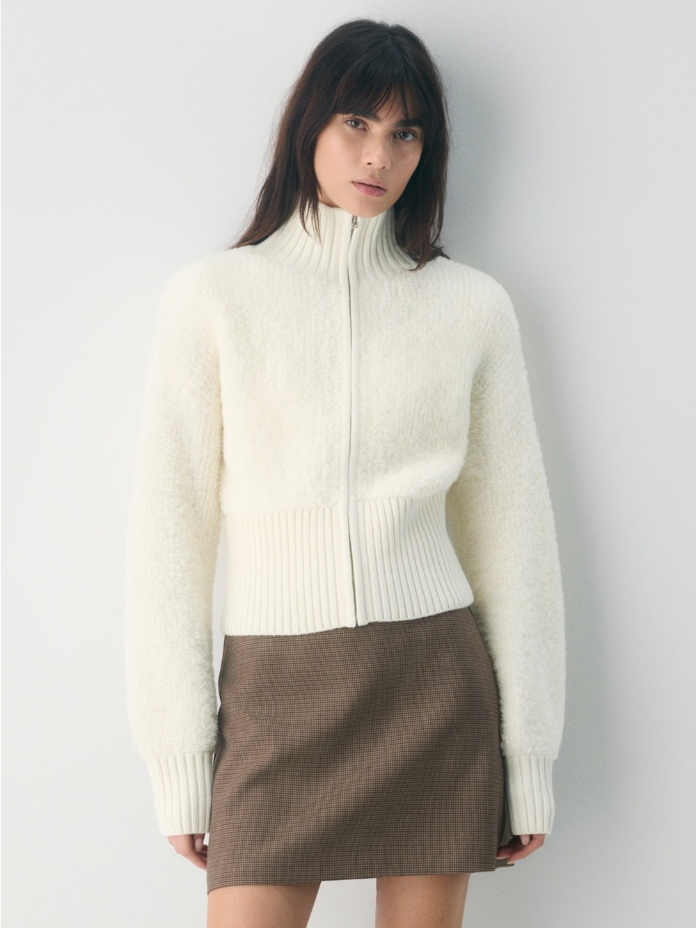 Aritzia Wilfred Fuzzy Zip-Up Sweater Jacket XS | Ivory Teddy Knit